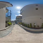 Apartment Toli