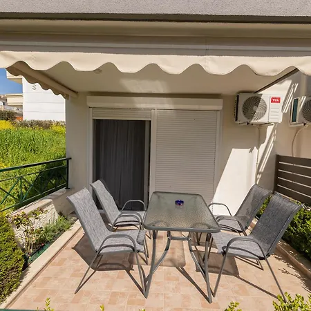 Apartment Toli