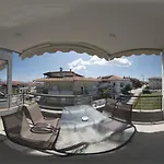 Toli Διαμέρισμα *