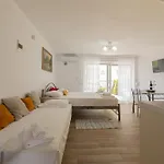Toli Διαμέρισμα